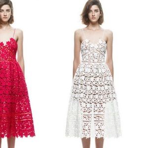 Guess Size 6 Fit n’ Flare Cocktail Dress